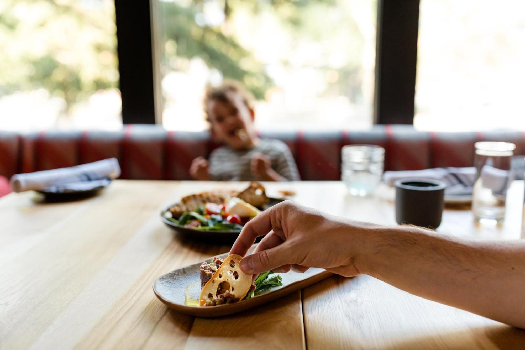 Buffalo Mountain Lodge Banff Ngoại thất bức ảnh