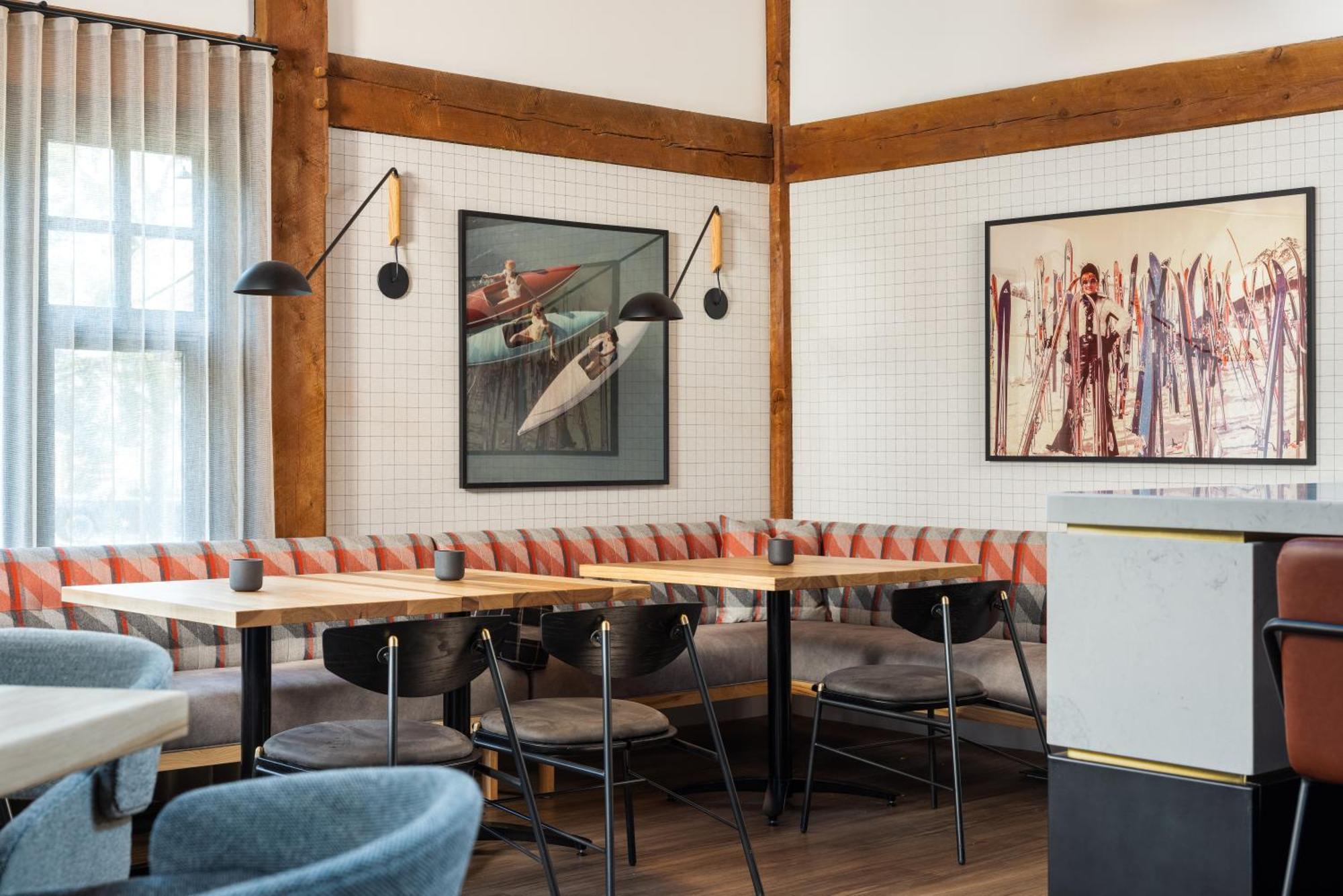 Buffalo Mountain Lodge Banff Ngoại thất bức ảnh